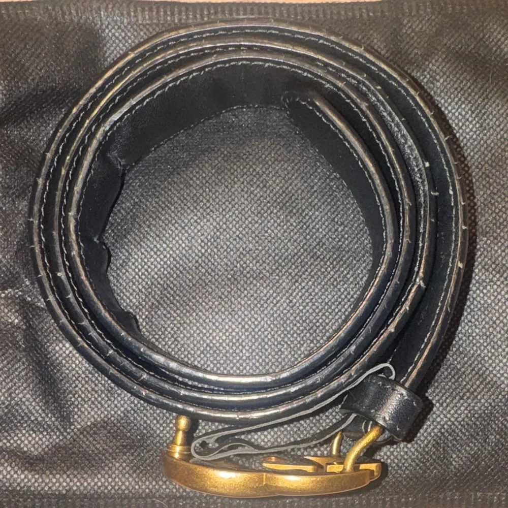 Gucci Black Leather Belt with Gold‎ Double G Buckle